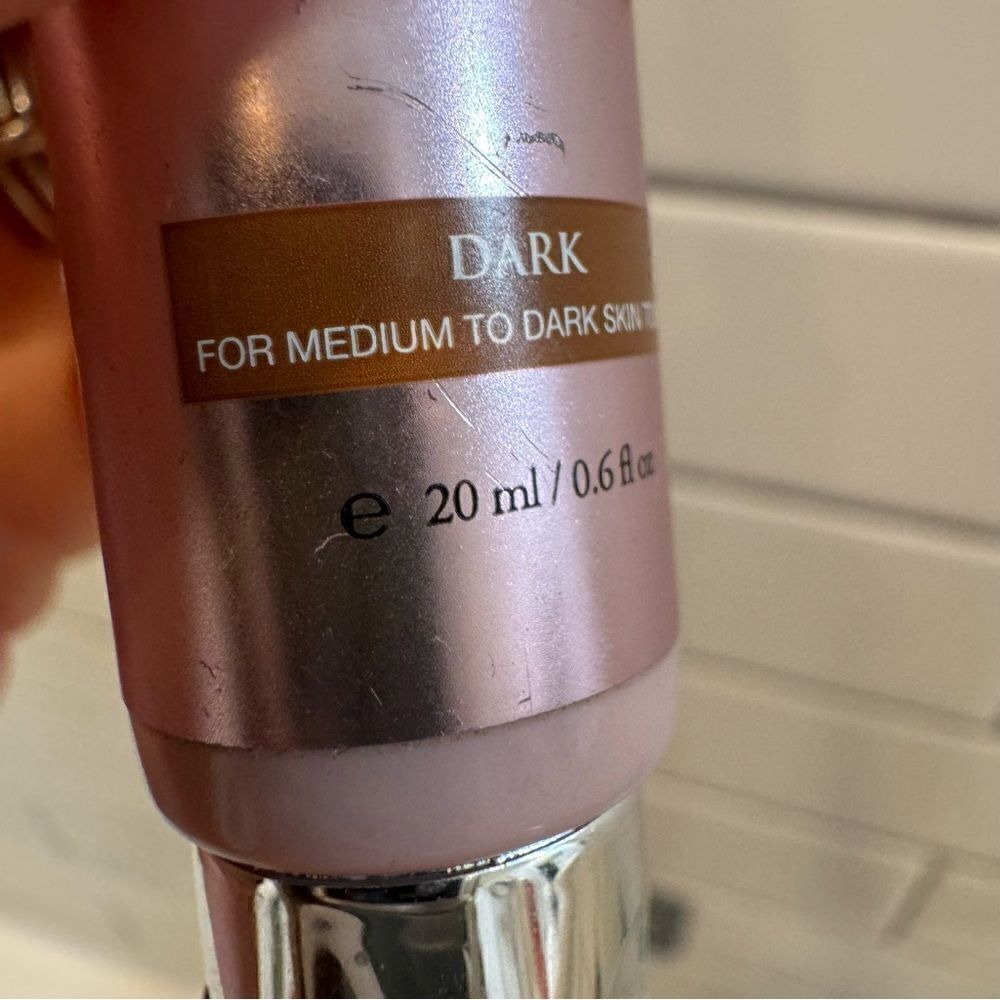 Deluxe Gradual Tan Nourishing Tinted Body Lotion- Dark 20ml/0.6 fl.oz. Brand new - Picture 2 of 14